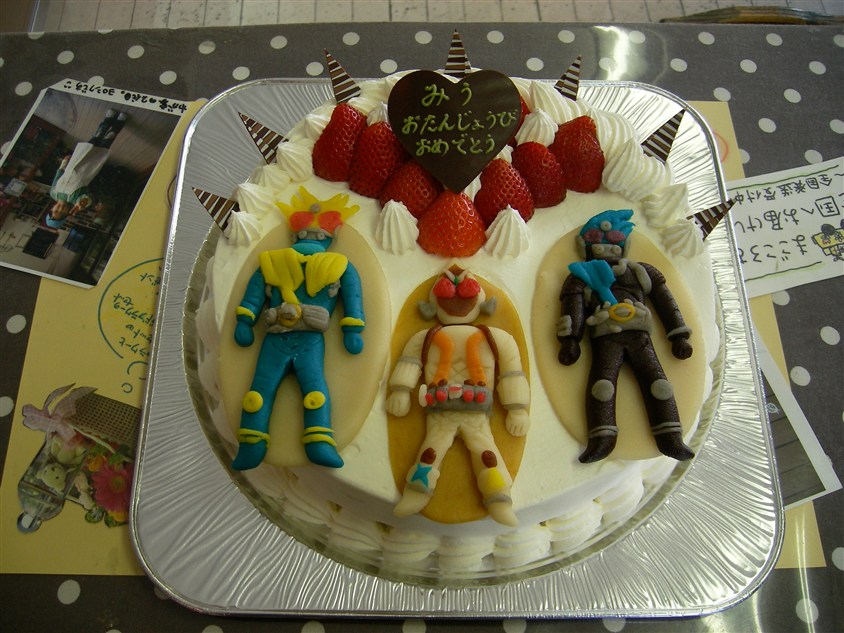 キャラクターケーキ さいたま市東大宮の手作りケーキ屋 サフラン